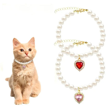 Adjustable Pearl Collars with Heart-Shaped Rhinestones for Cats - Elegant Pet Accessories for Weddings and Special Events (2-Pack)
